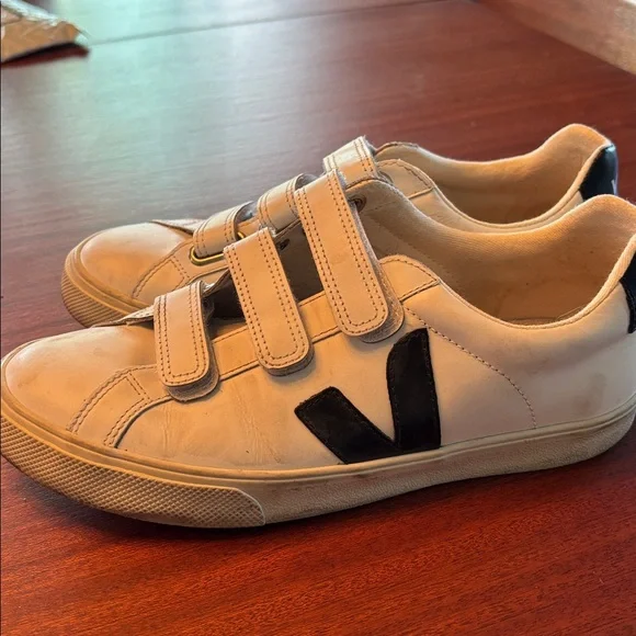 Womens Veja sneakers - Picture 4 of 7